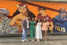 Darna stars Joshua Garcia, Janella Salvador, and Jane De Leon with Darna mural artist Anina Rubio (2)