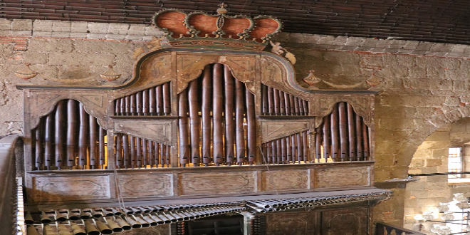 Discover the World's Largest and Oldest Bamboo Organ in Las Piñas!_3