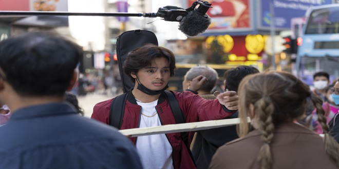 KD and Alexa filming the last scene at Causeway Bay