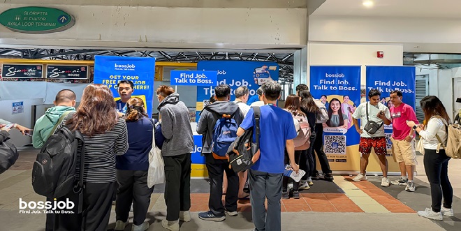 Bossjob Offers Free Beep Cards to Commuters at Ayala MRT Bossjob Offers Free Beep Cards to Commuters at Ayala MRT