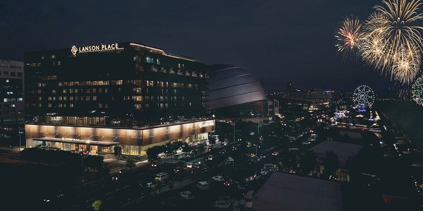 Lanson Place MOA Experience the Vibrant Flare and Fare Nights Lanson Place MOA Experience the Vibrant Flare and Fare Nights