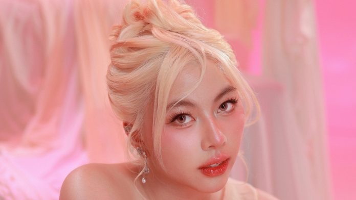 Chloe SJ (3)