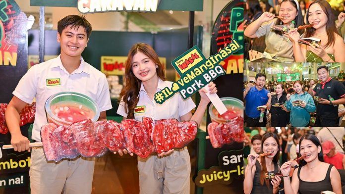 Customers enjoys the Mang Inasal Pork BBQ Caravan Kick-Off