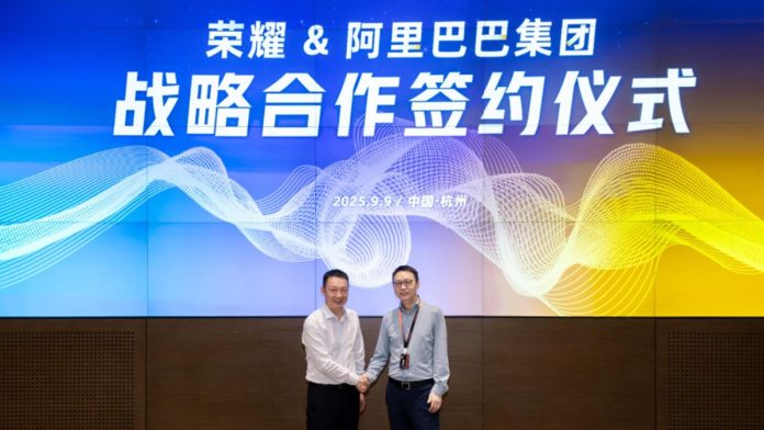HONOR and Alibaba Announce Strategic AI Partnership