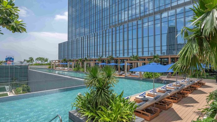 [Photo 7] Outdoor Pool