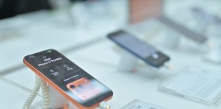 iPhone 17 Midnight Launch Gets a Nostalgic Reboot from DIGIMAP Meet the new iPhone 17 Pro Max