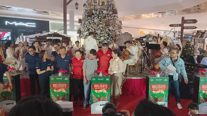 GH Christmas Tree Lighting 2025_3
