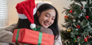 Stop Stressing! 12.12 Must-Haves for the Picky People on Your List Merry GLoan - Stock Photo