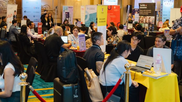 Meet Australian University Reps Live at the AECC Global Education Fair 2026 in PH_2 Meet Australian University Reps Live at the AECC Global Education Fair 2026 in PH_2