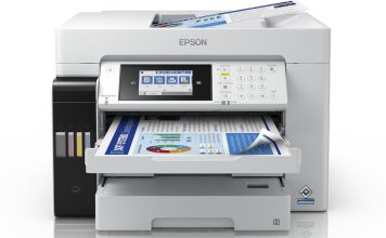 Epson Advances Education with Dependable Tech Solutions 20Cah_FJL_OP_White_01