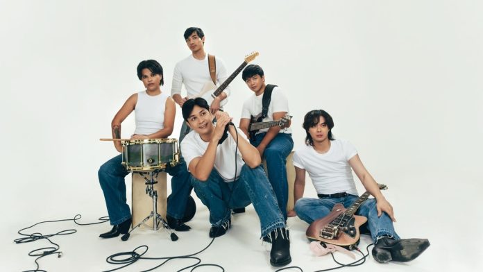 Over October Takes Over New Frontier Theater for Their Biggest Headline Concert Yet_1 Over October Takes Over New Frontier Theater for Their Biggest Headline Concert Yet_1