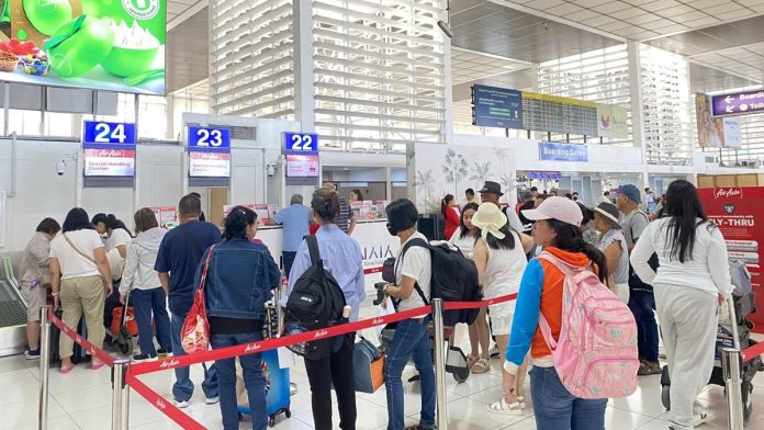 AirAsia Philippines 10 10 Sale Holiday Fares P160_1 AirAsia Philippines 10 10 Sale Holiday Fares P160_1